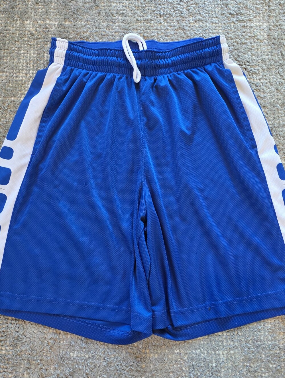 Nike Youth XL Elite Dri-Fit Basketball Shorts Blue White 9 Inch Inseam
